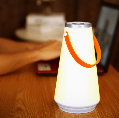 Bærbar LED lampe | Oppladbar | Touch-kontroll | 360-graders lys